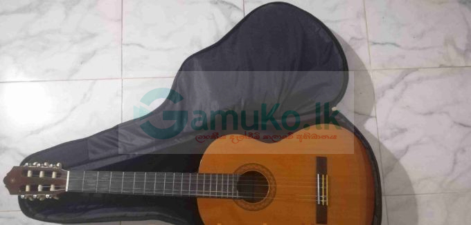 Yamaha-C40 Guitar