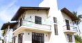 3 Story Modern House for Sale