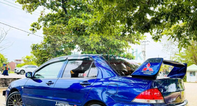 Mitsubishi Lancer CS1 GLX