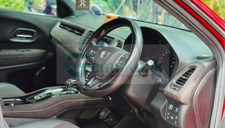 Honda Vezel 2018 RS Sensing for Sale
