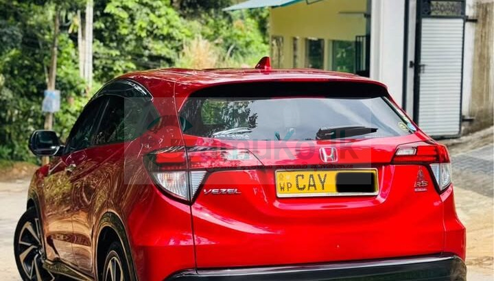 Honda Vezel 2018 RS Sensing for Sale